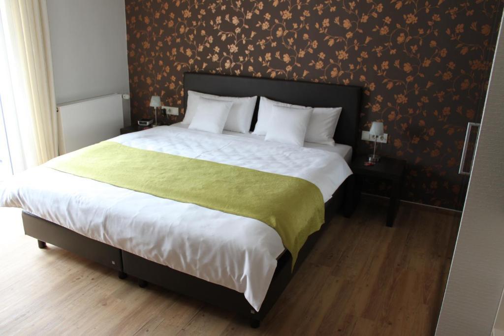 Feriendomizil Am Lindenplatz Hotel Bullay Bilik gambar