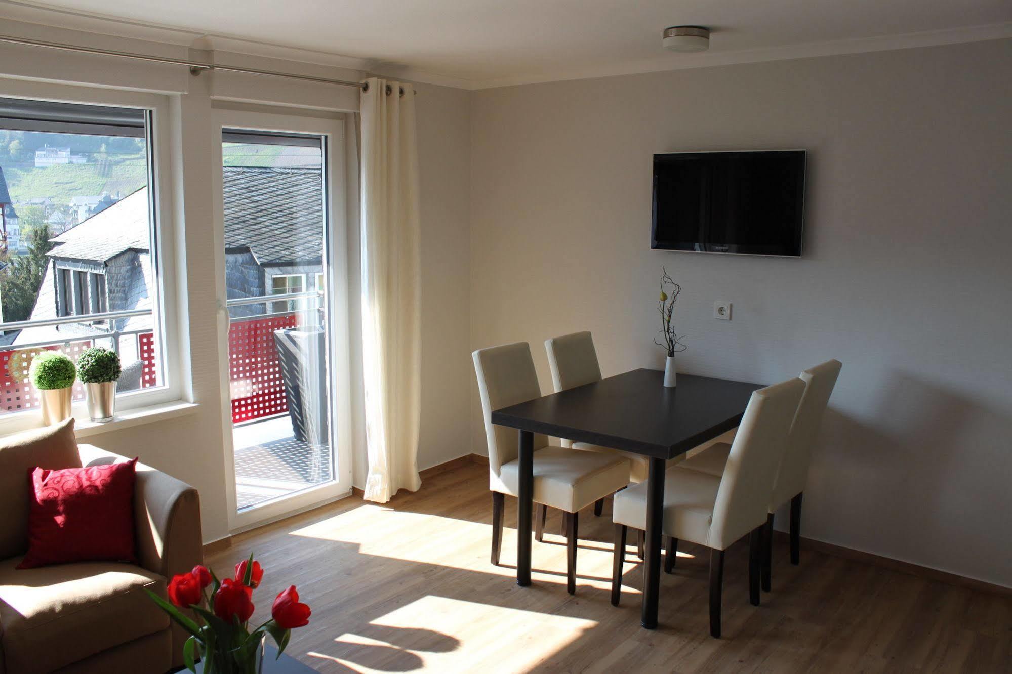 Feriendomizil Am Lindenplatz Hotel Bullay Luaran gambar